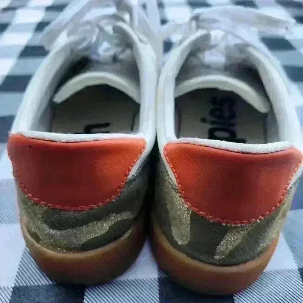 HUSH PUPPIES Charlie Camo‎ Womens 7
